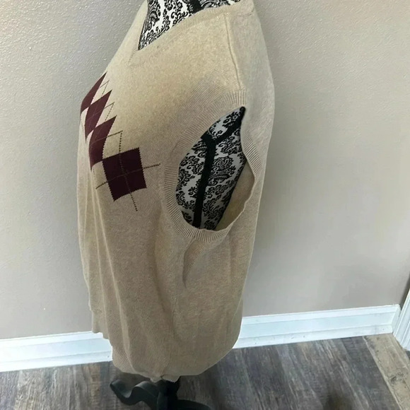 Izod Golf Men's Argyle Sweater Vest V Neck Size Large 100% Cotton Tan ⭐ - Picture 3 of 8